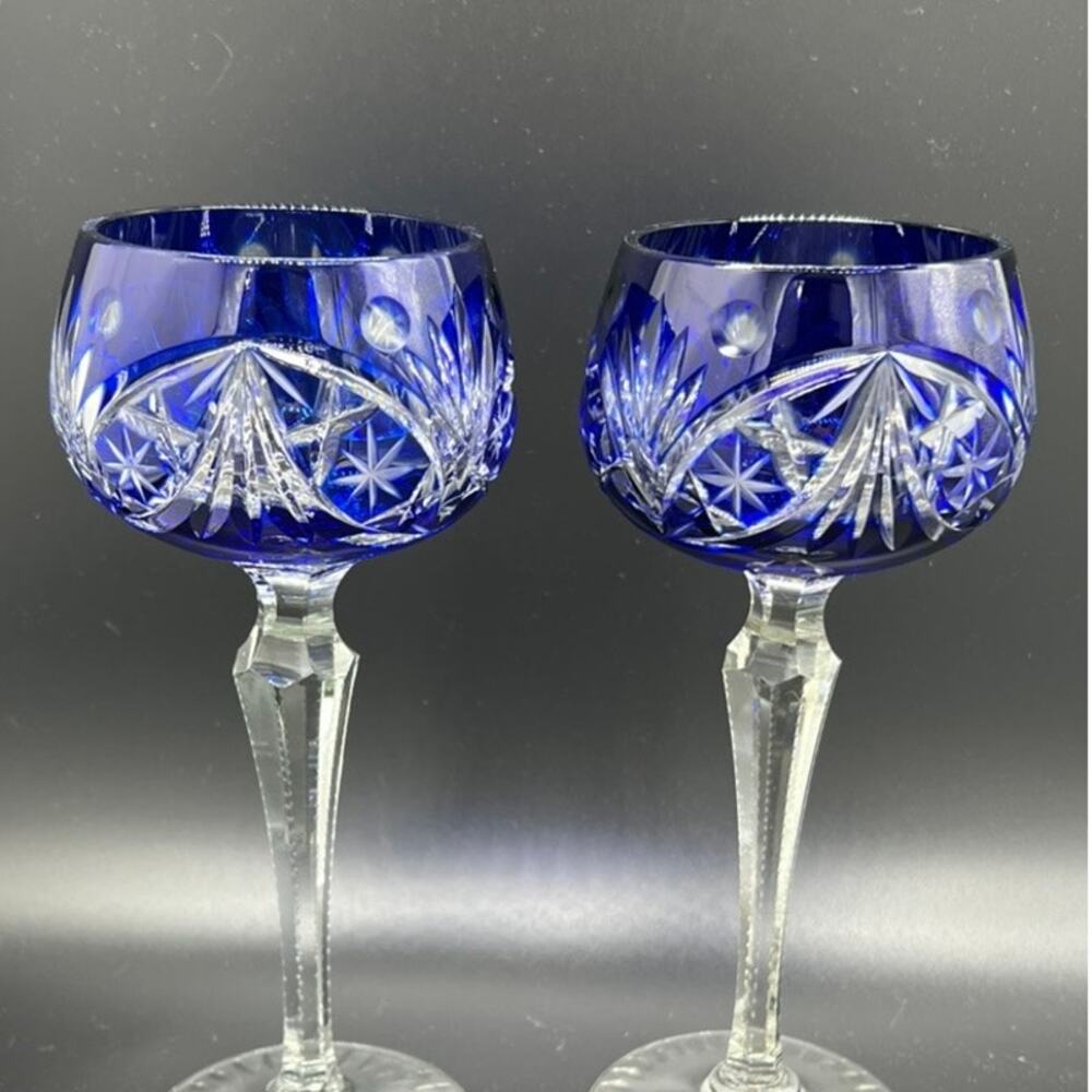 VTG 2 Piece Set of Bohemian Cut‎ to Clear Blue Tall Round Wine Glasses Goblets